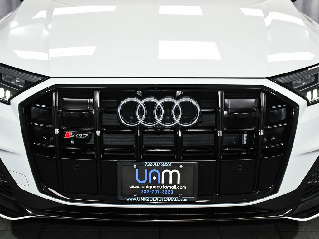 Used 2021 Audi SQ7 Premium Plus w/ Executive Package image 84