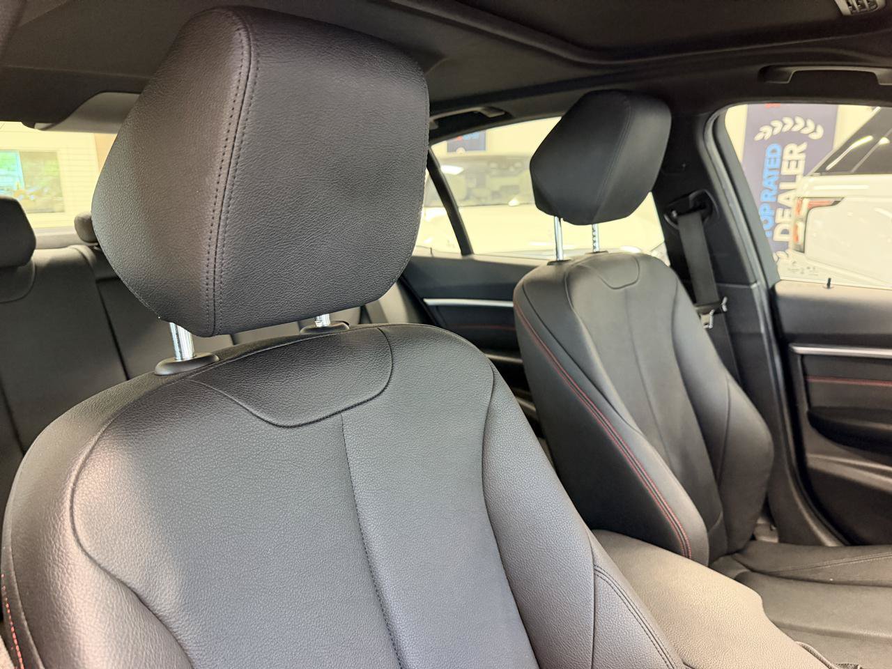 Used 2018 BMW 330i Sedan RWD image 23