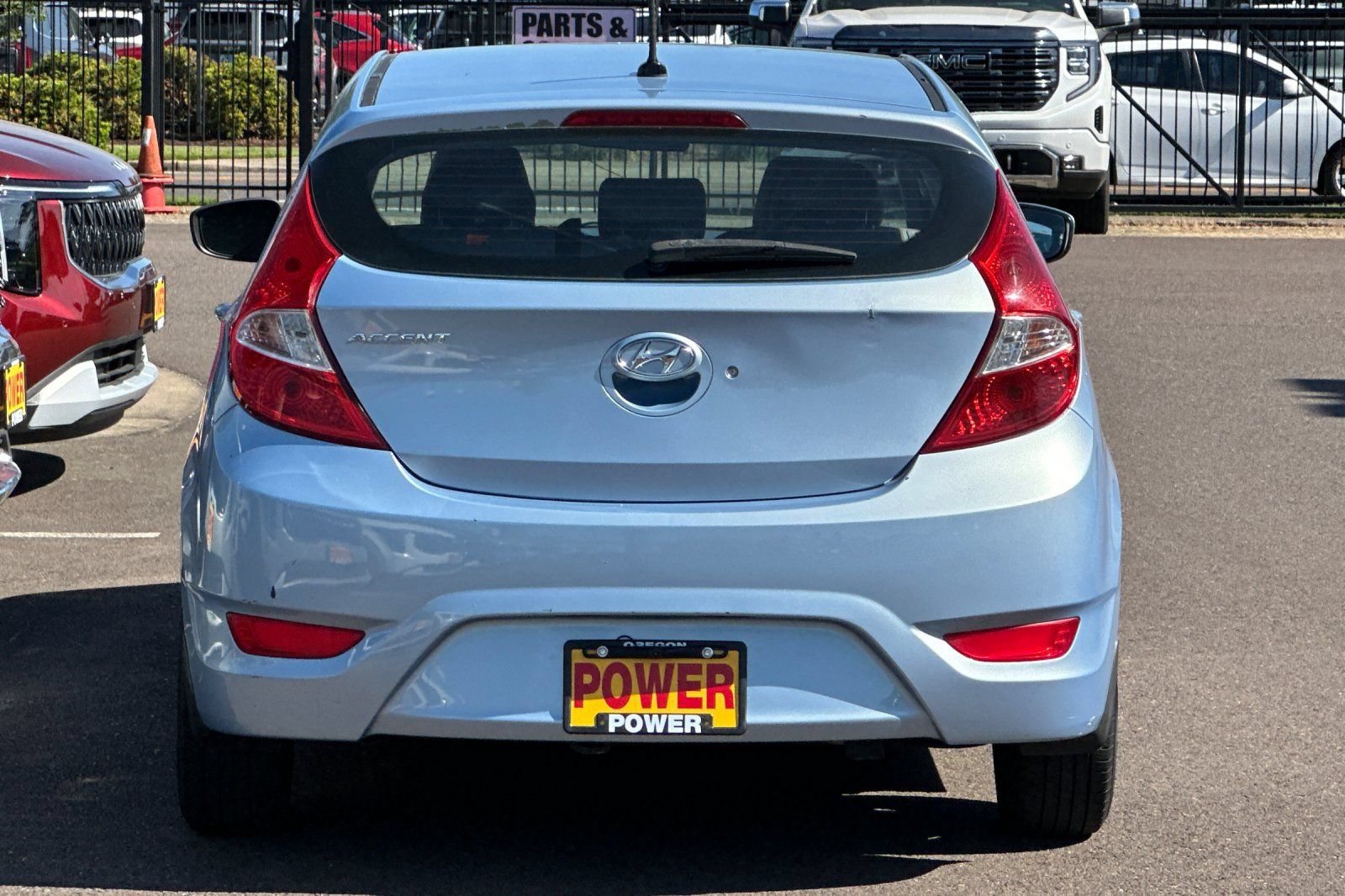 Used 2012 Hyundai Accent GS FWD image 5