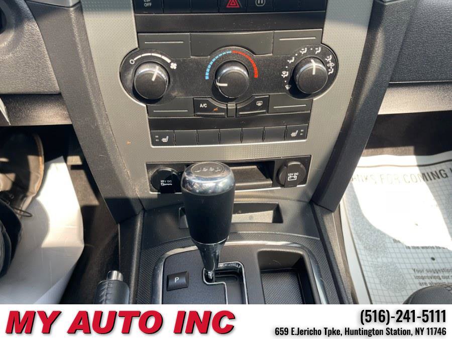 Used 2009 Jeep Grand Cherokee Laredo image 17