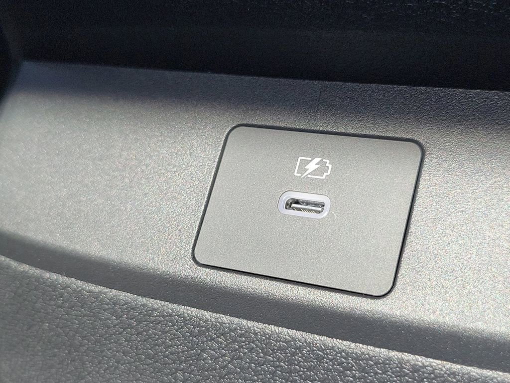 New 2026 Nissan Sentra SV w/ Floor Mat Package FWD image 21