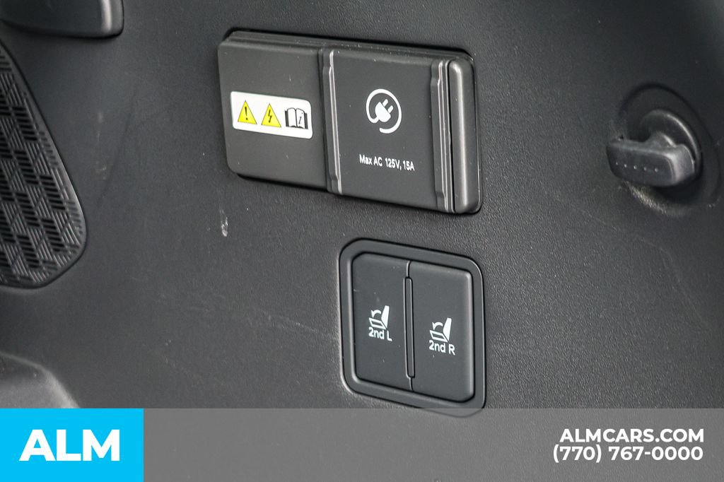 Used 2024 Kia EV9 Land AWD/4WD image 25