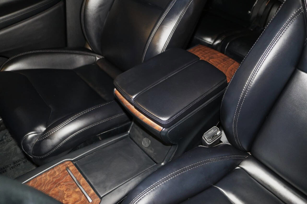 Used 2020 Tesla Model X image 79