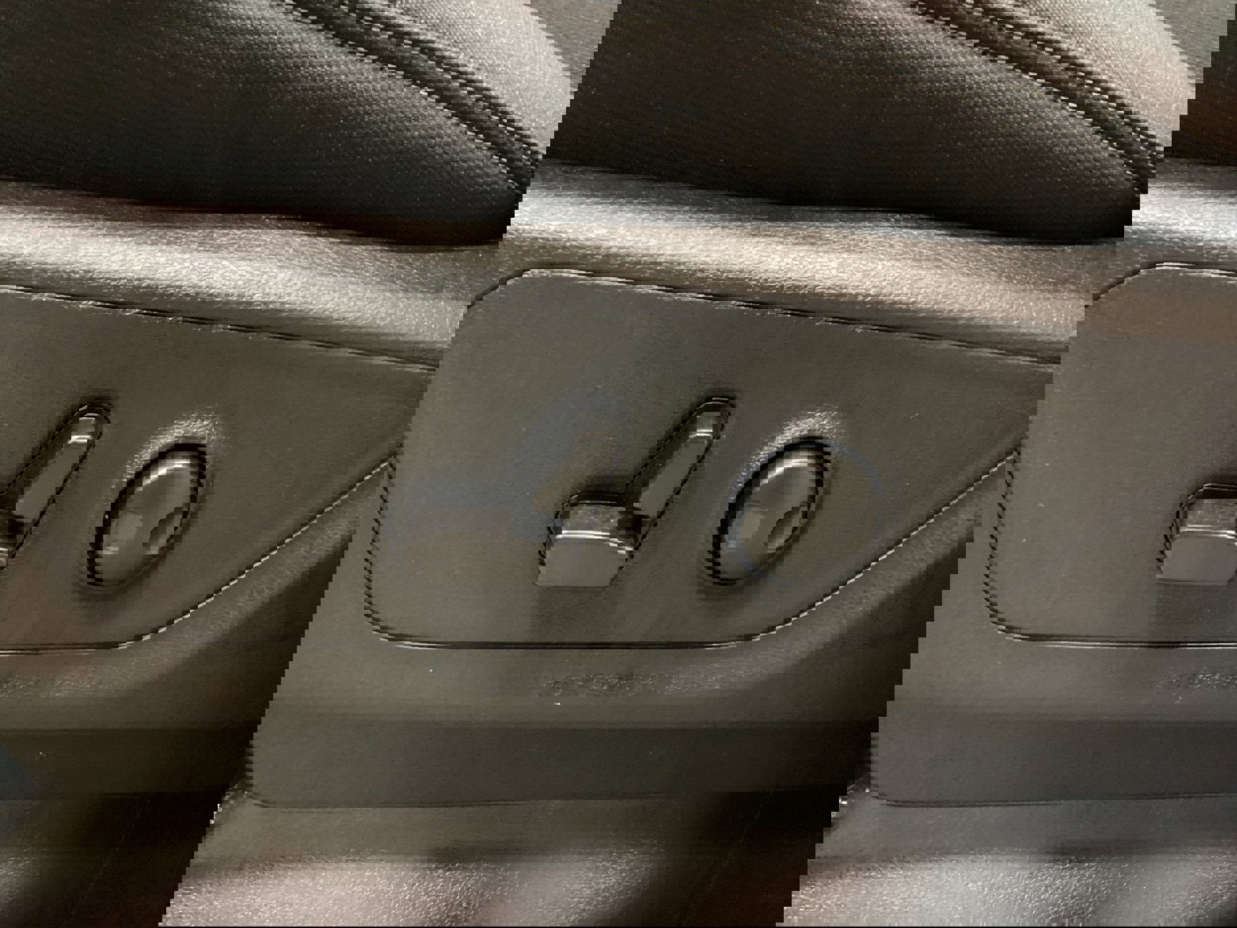 New 2026 RAM 1500 4x4 Crew Cab image 16