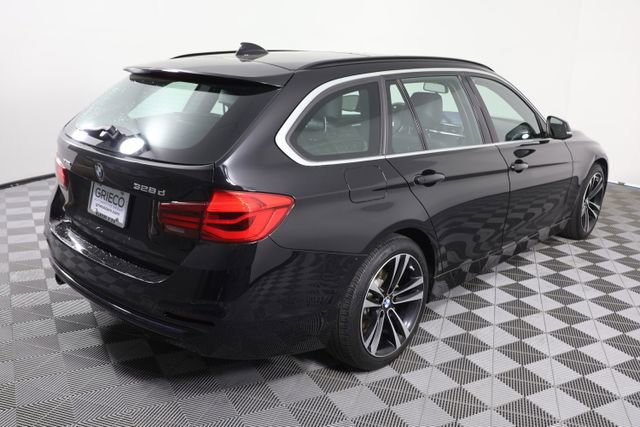Used 2018 BMW 328d xDrive Wagon AWD/4WD image 8