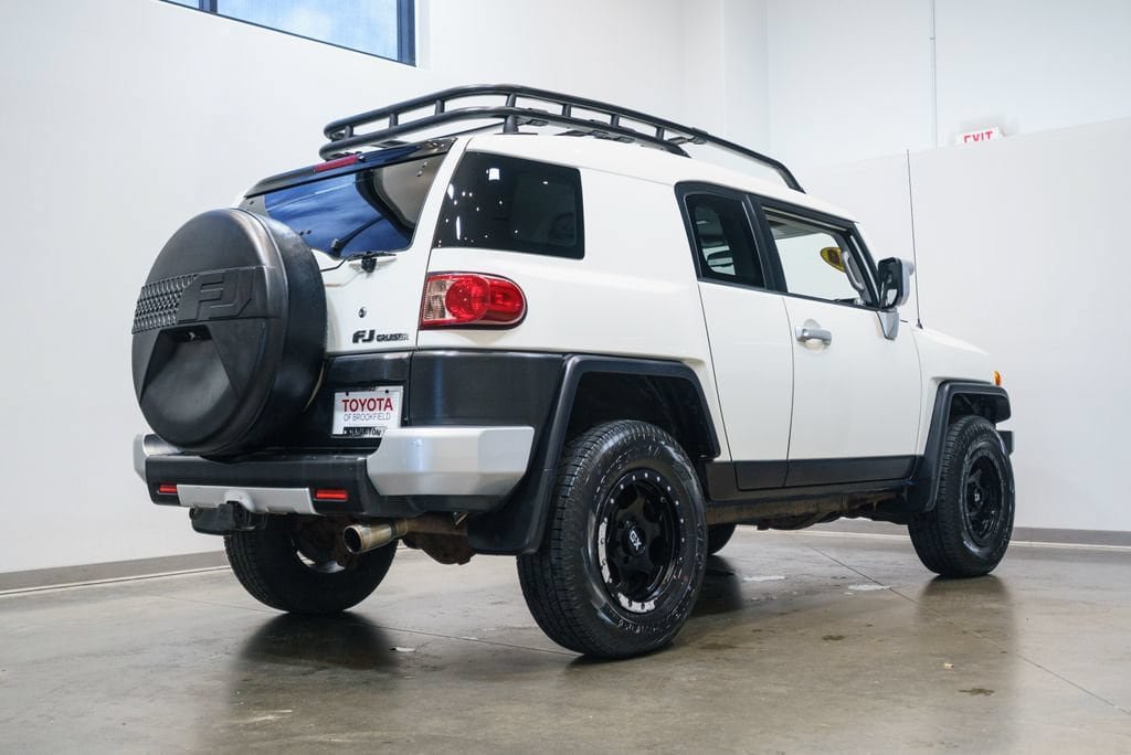 Used 2010 Toyota FJ Cruiser 4WD image 9