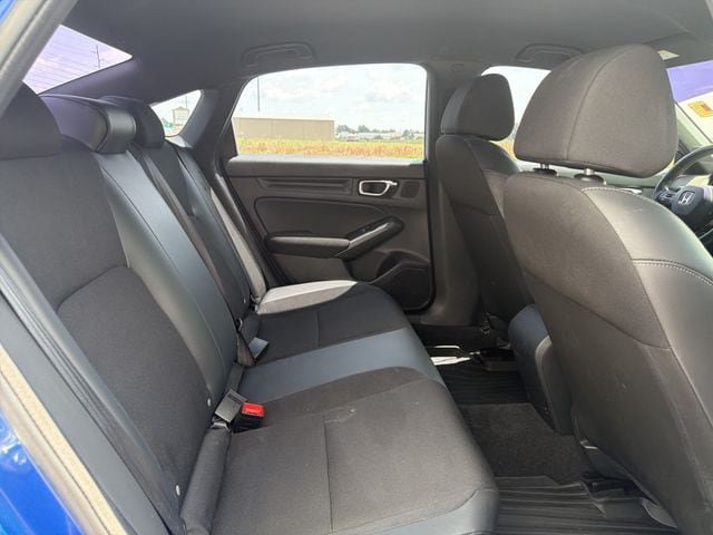 Used 2023 Honda Civic Sport image 25