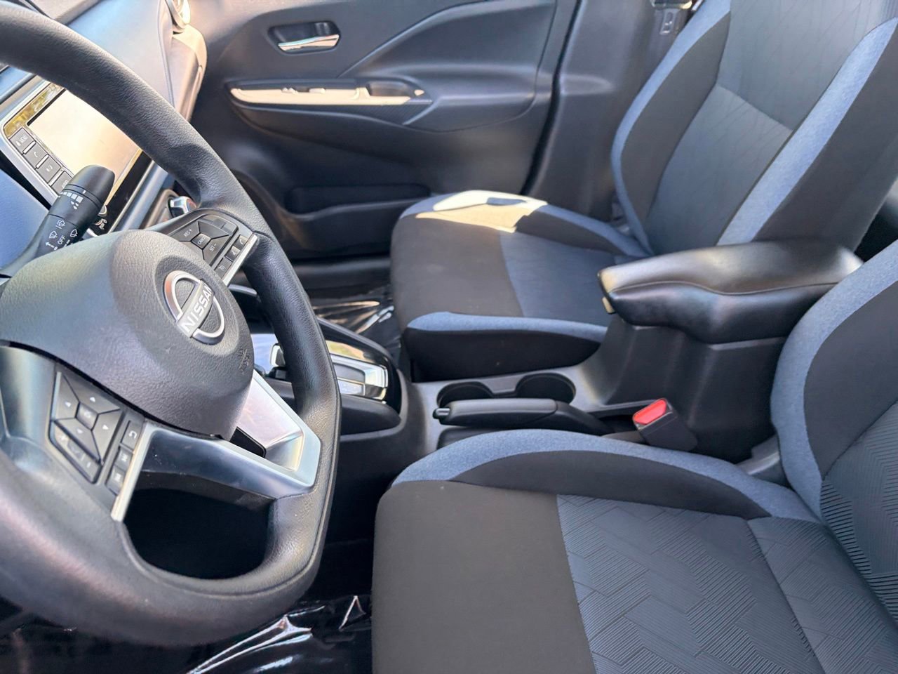 Certified 2025 Nissan Versa SV FWD image 28
