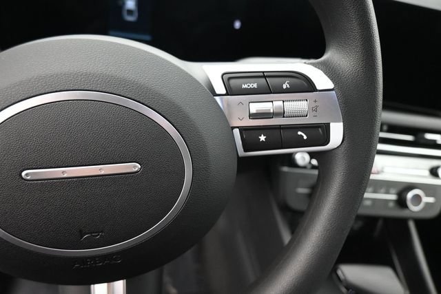 New 2026 Hyundai Santa Cruz SE AWD/4WD image 18