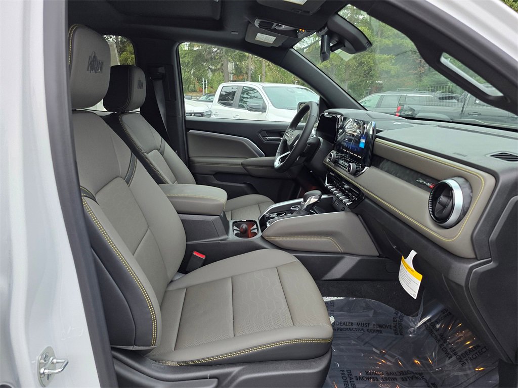 New 2026 Chevrolet Colorado ZR2 w/ ZR2 Bison Edition image 11