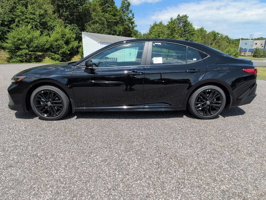 Certified 2026 Toyota Camry SE w/ Convenience Package FWD image 3