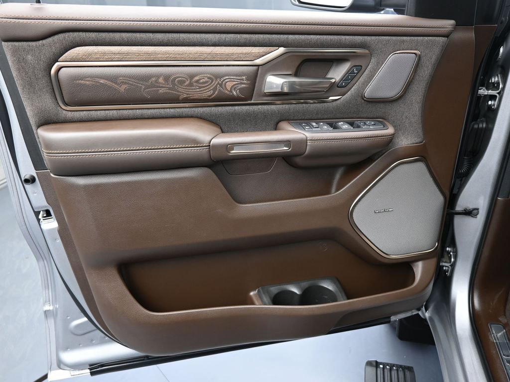Used 2025 RAM 1500 Limited image 12