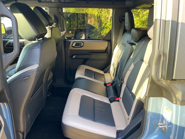 Used 2024 Ford Bronco Wildtrak image 9