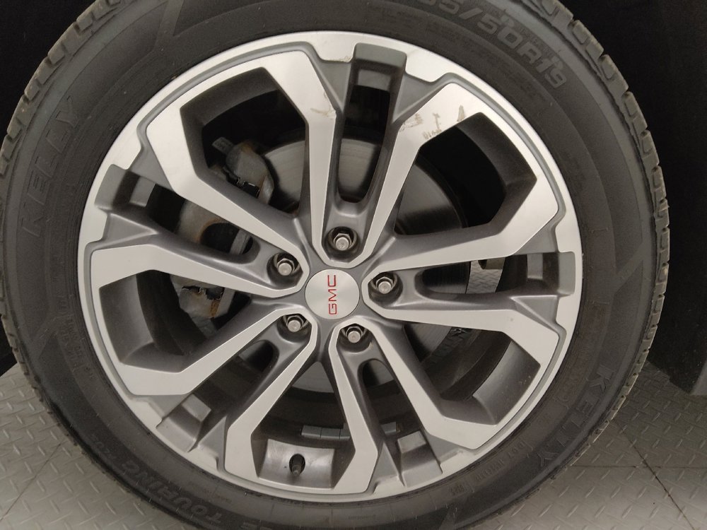 Used 2020 GMC Terrain SLT w/ Preferred Package image 31