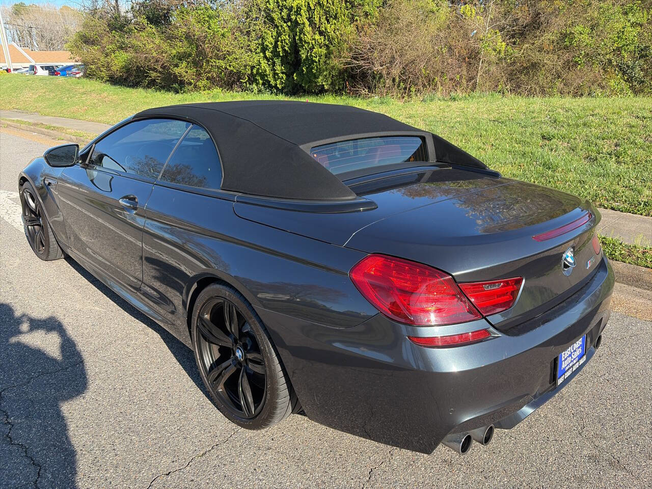 Used 2016 BMW M6 Convertible RWD image 4