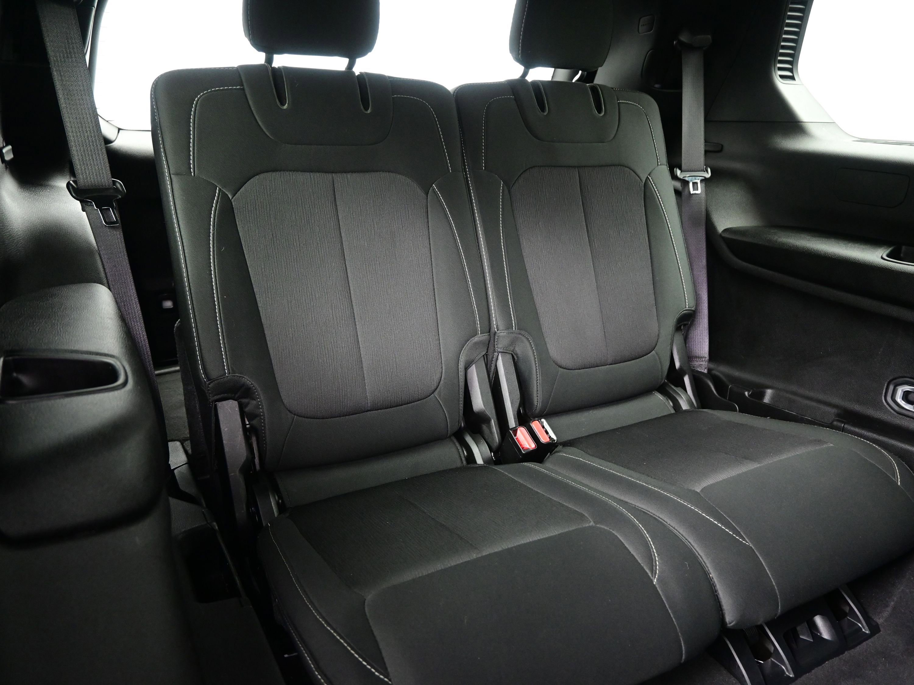 Used 2025 Jeep Grand Cherokee L Laredo w/ Trailer Tow Package image 17