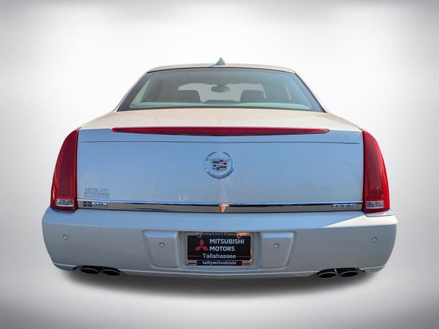 Used 2011 Cadillac DTS Luxury image 5