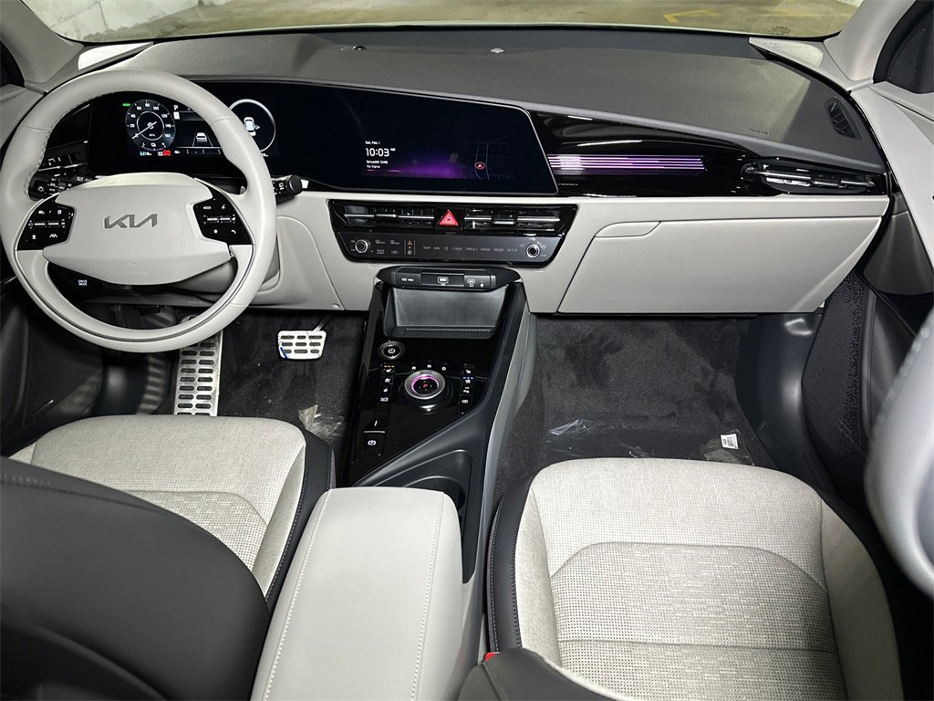 New 2025 Kia Niro Wave w/ Wave Preserve Package image 16