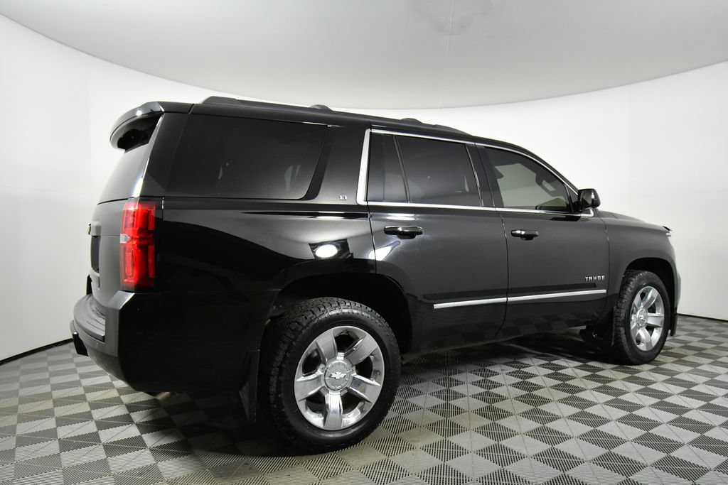 Used 2017 Chevrolet Tahoe LT w/ LT Signature Package AWD/4WD image 10