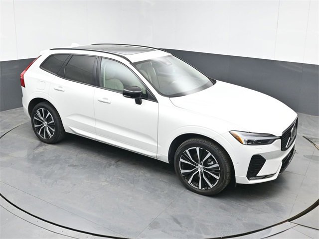 Used 2024 Volvo XC60 B5 Plus video 1