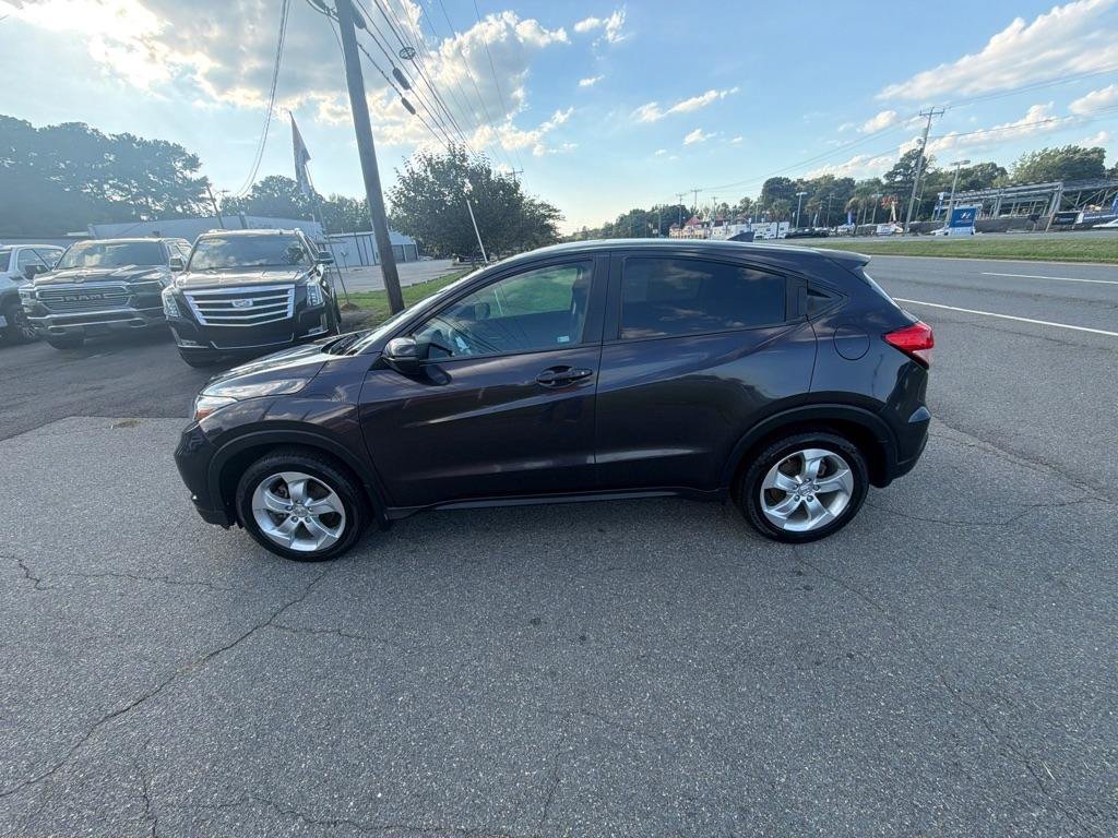 Used 2016 Honda HR-V EX image 14