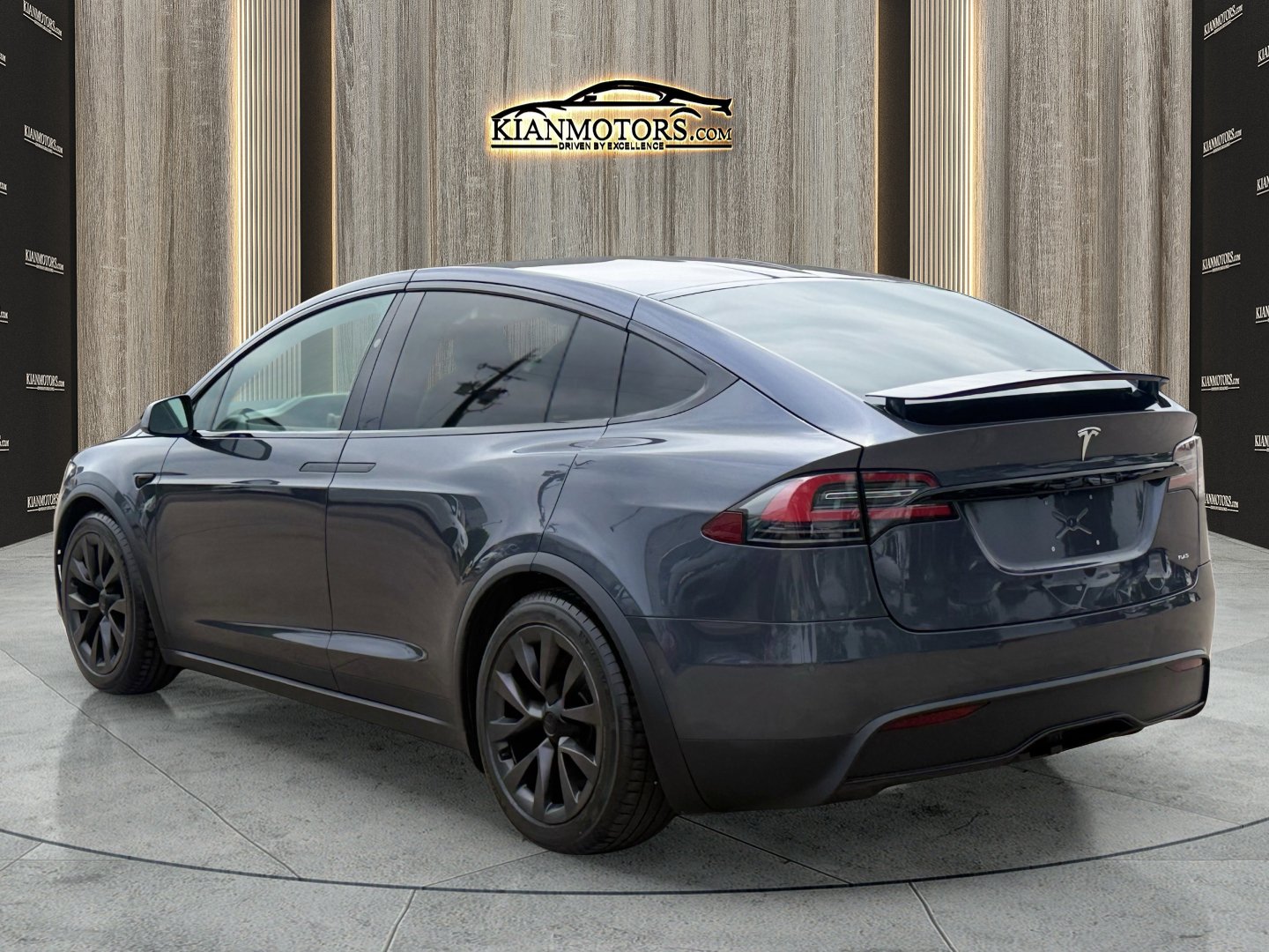 Used 2022 Tesla Model X Plaid AWD/4WD image 10