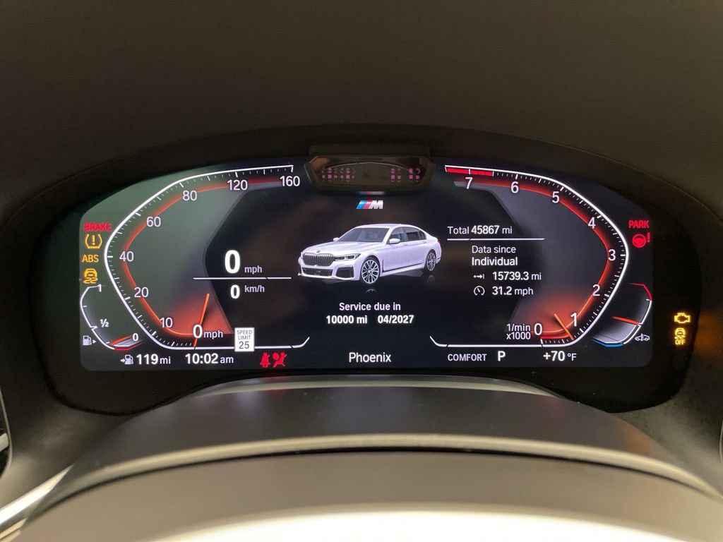 Used 2021 BMW 740i w/ M Sport Package RWD image 12