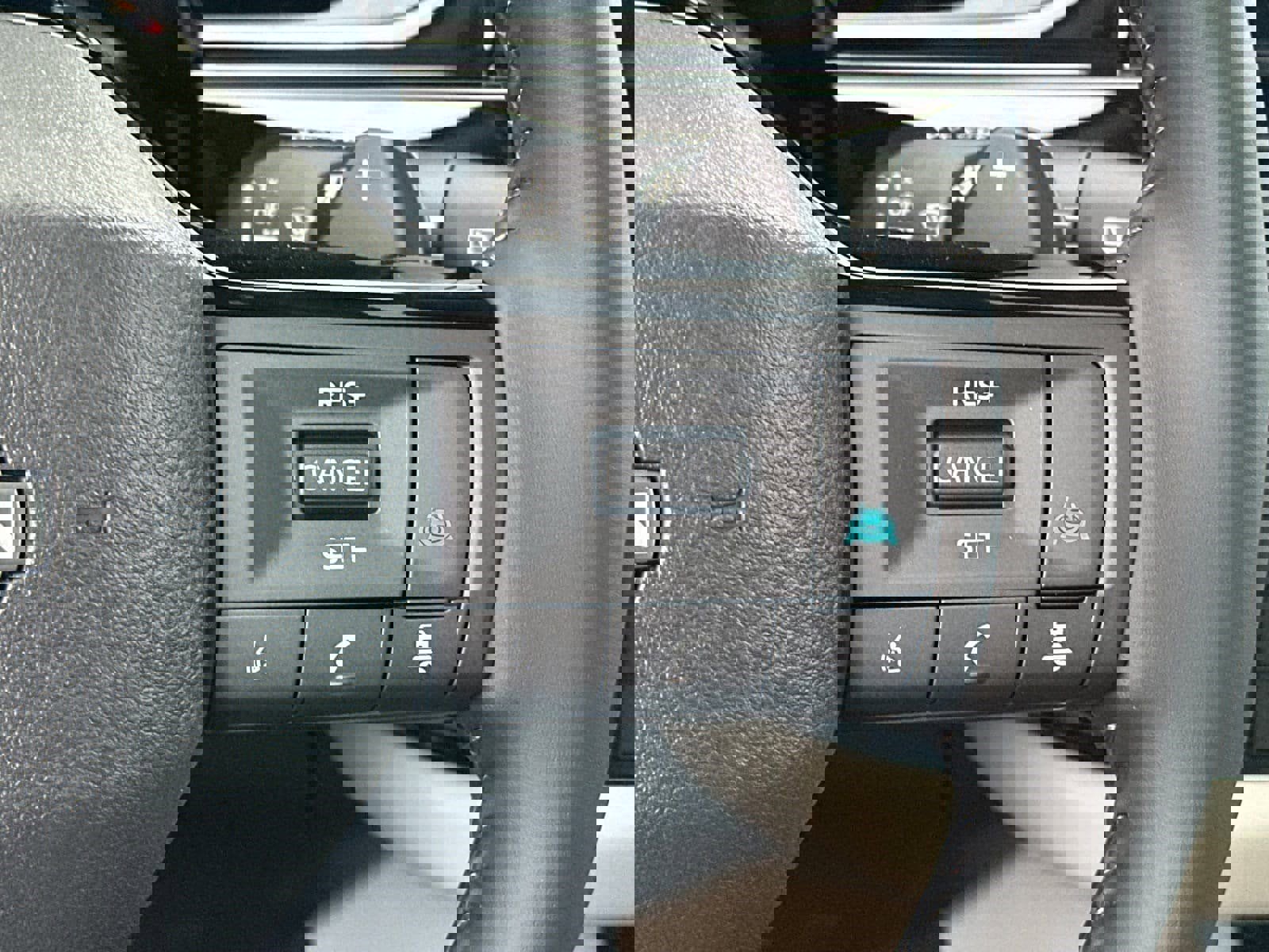 New 2026 Nissan Pathfinder SL image 26