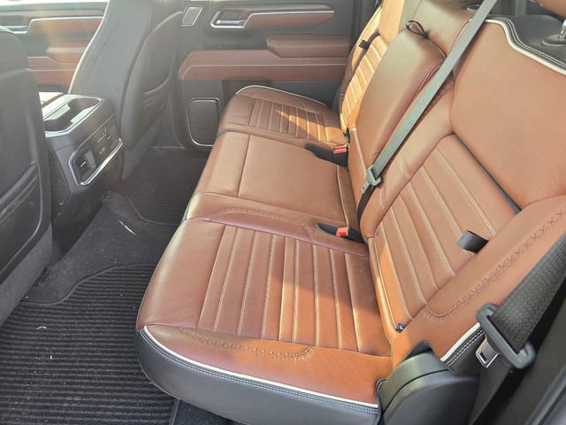 Used 2024 GMC Sierra 2500 Denali Ultimate image 11