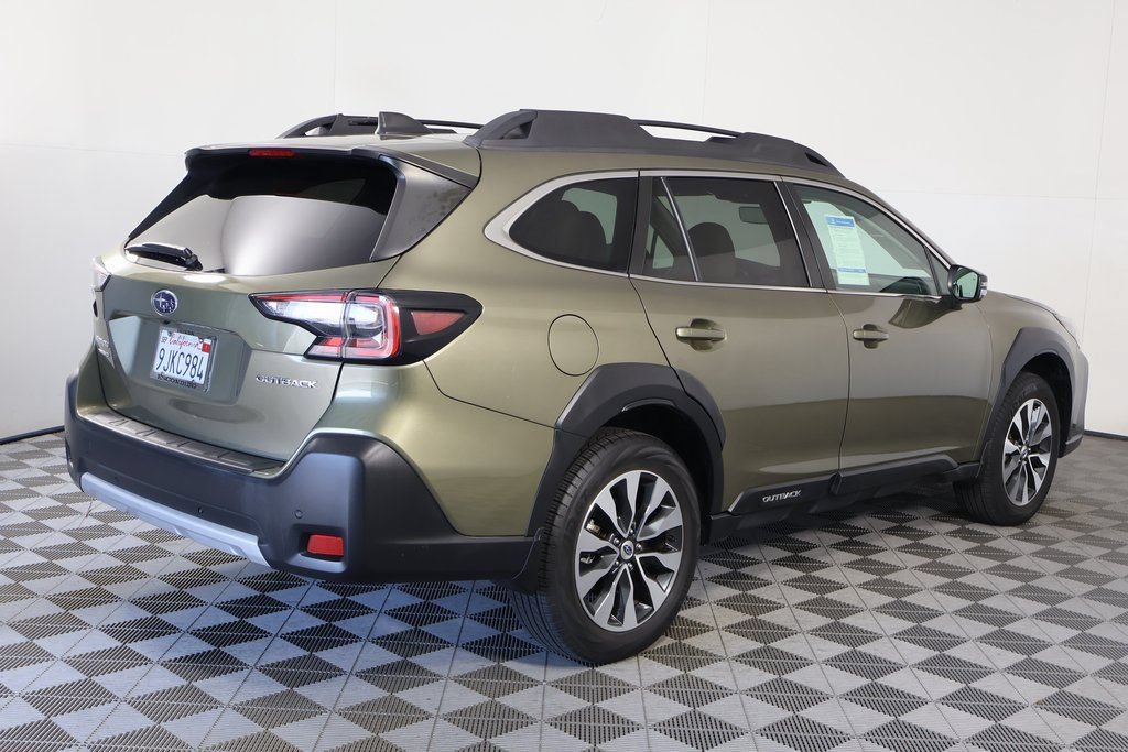 Used 2024 Subaru Outback Limited AWD/4WD image 4
