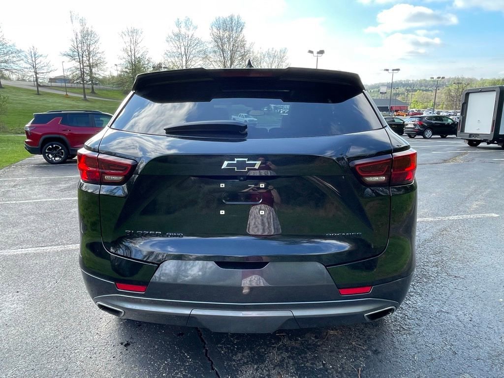 Used 2023 Chevrolet Blazer Premier w/ Enhanced Convenience Package image 4