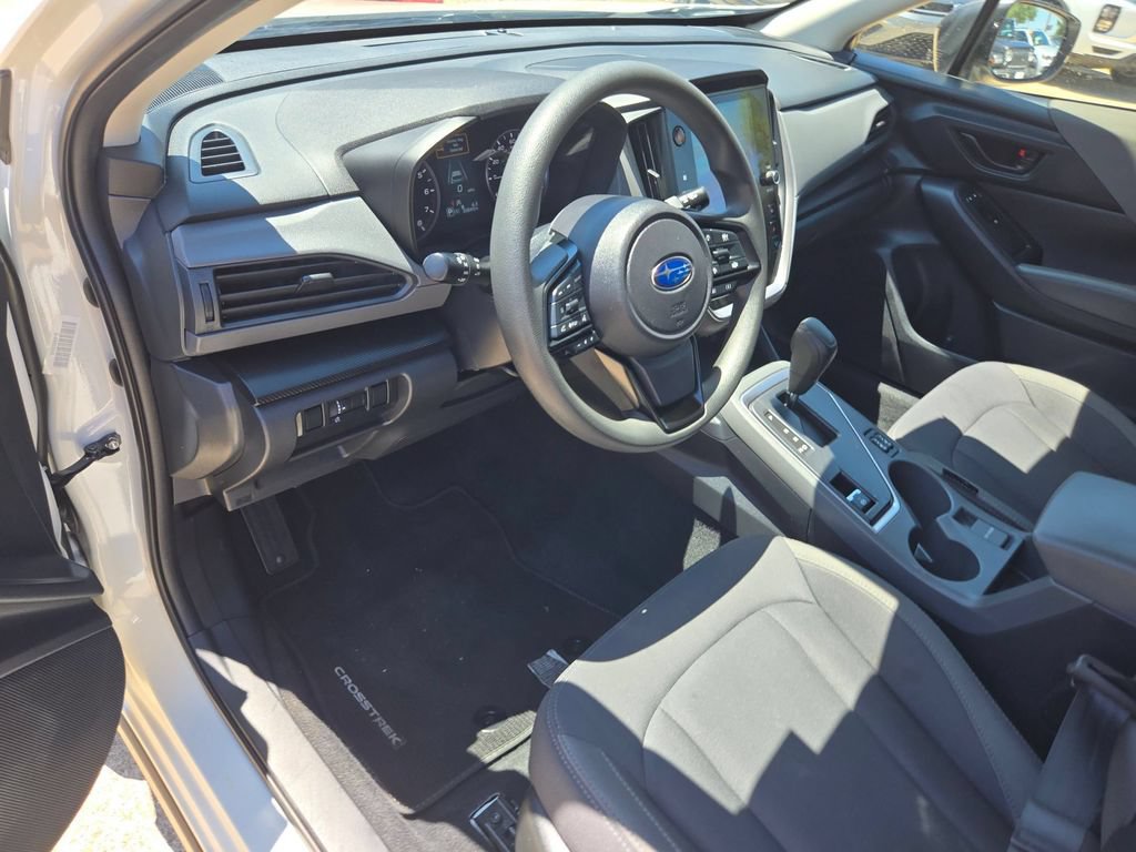 Used 2025 Subaru Crosstrek 2.5i Premium AWD/4WD image 15