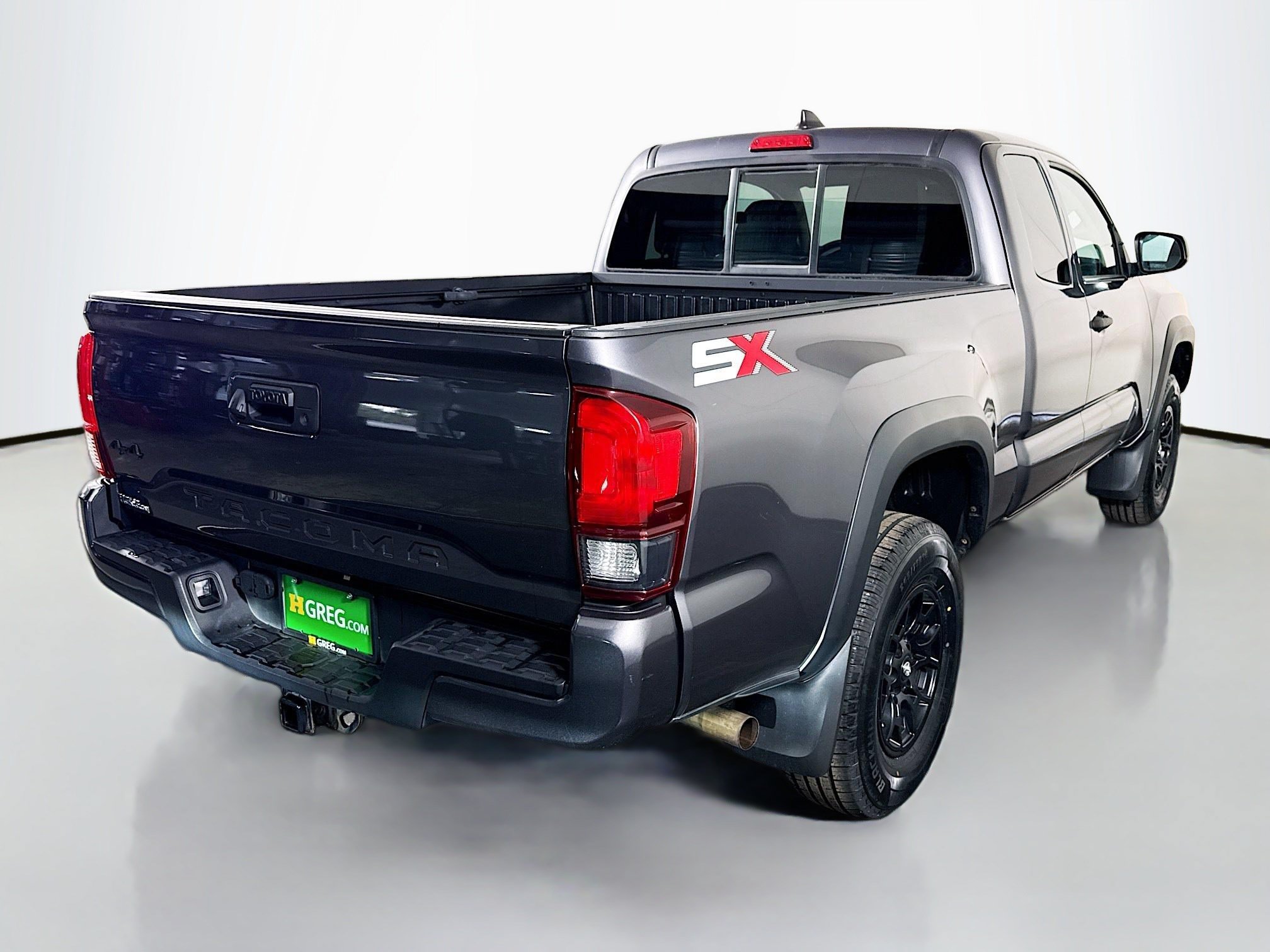 Used 2020 Toyota Tacoma SR w/ SX Package AWD/4WD image 10