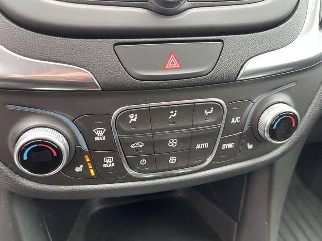 Used 2018 Chevrolet Equinox LT AWD/4WD image 18