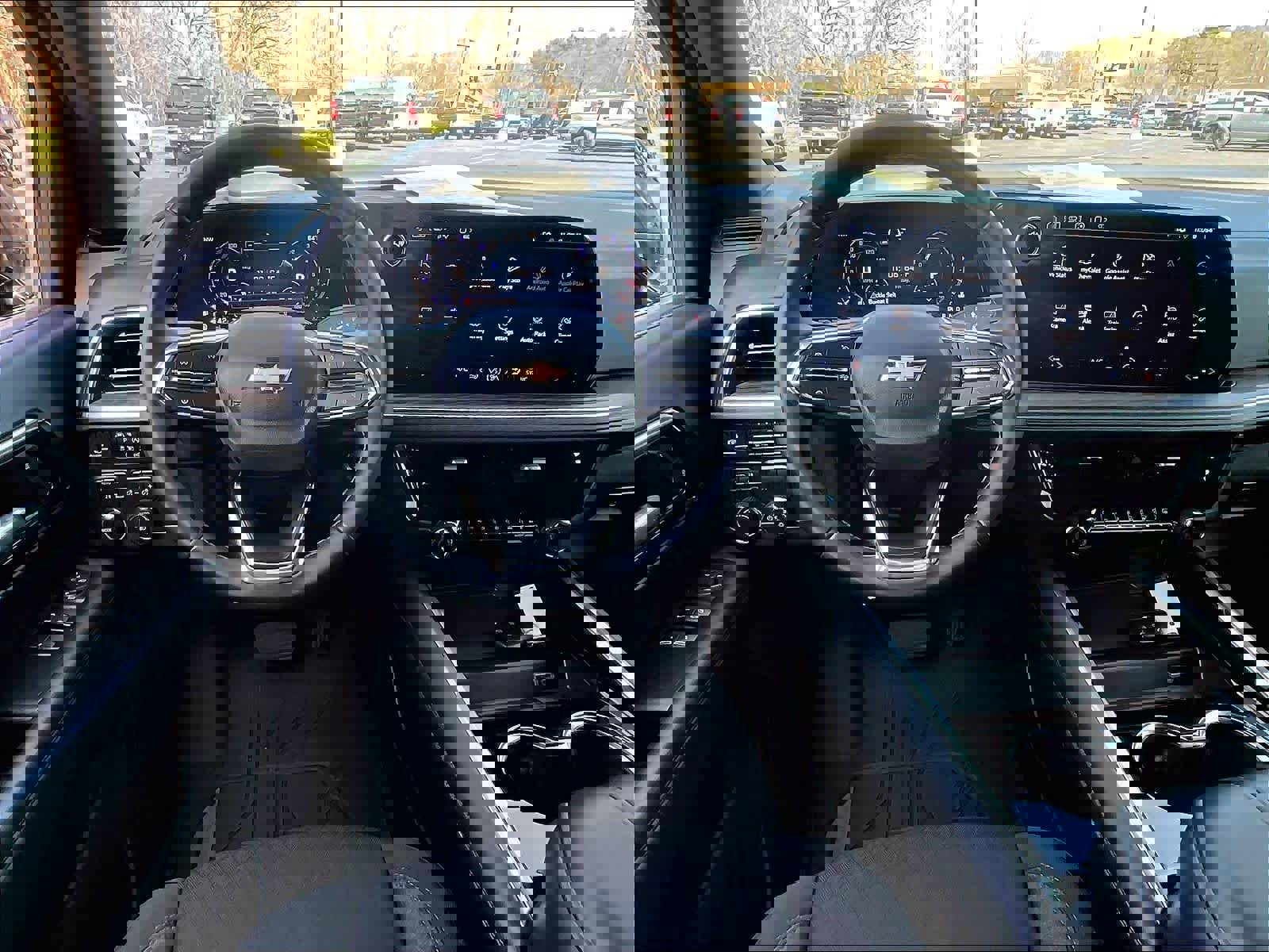 Used 2025 Chevrolet Tahoe LS image 17