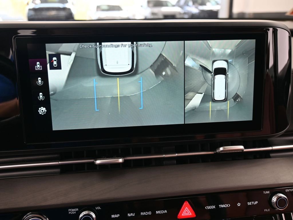 Used 2022 Kia Carnival SX image 21