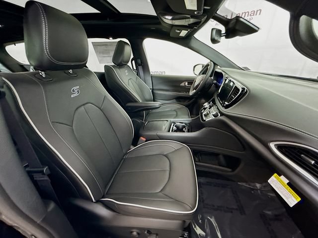New 2027 Chrysler Pacifica Limited FWD image 31
