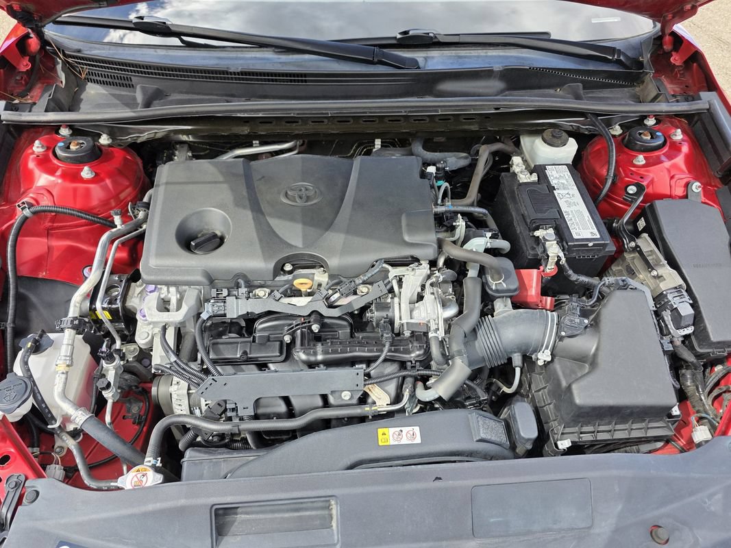 Used 2020 Toyota Camry SE FWD image 37