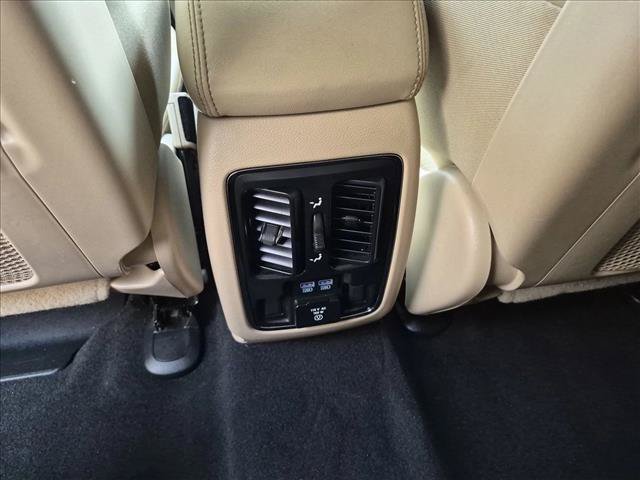 Used 2019 Jeep Grand Cherokee Limited RWD image 17