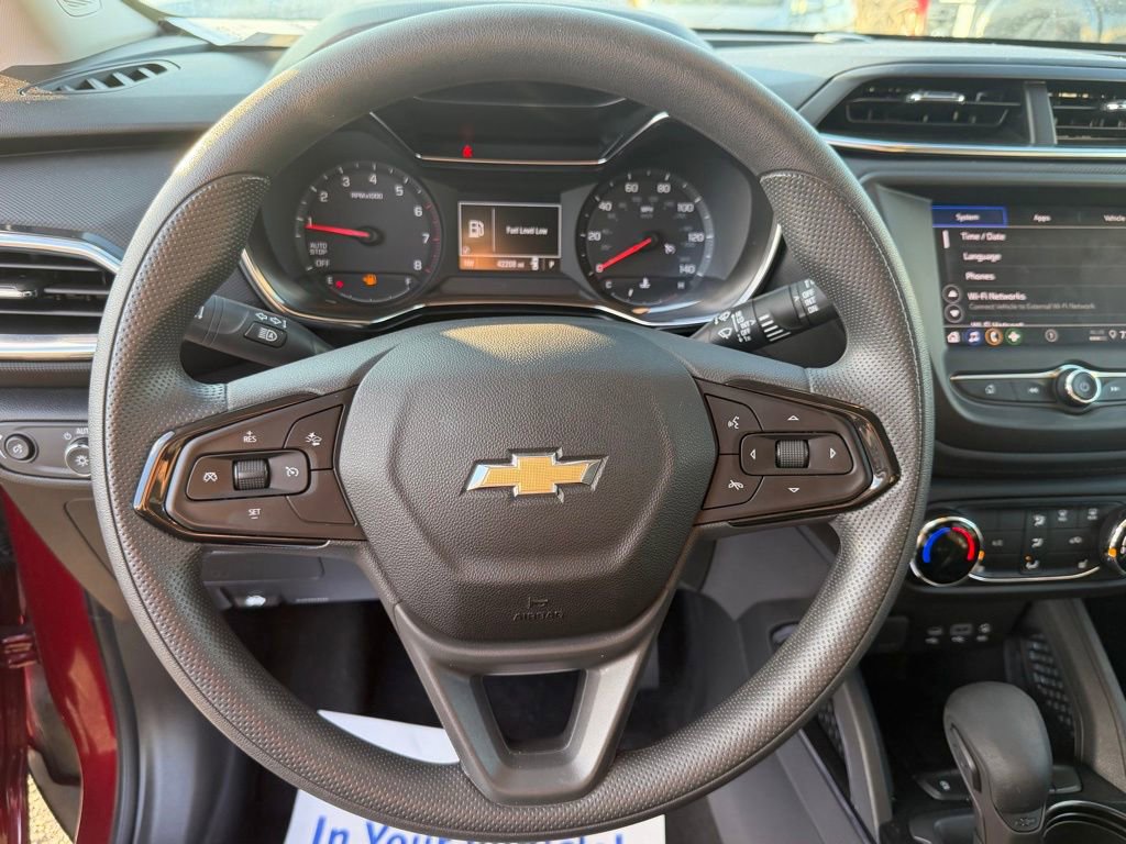 Used 2023 Chevrolet TrailBlazer LT image 15