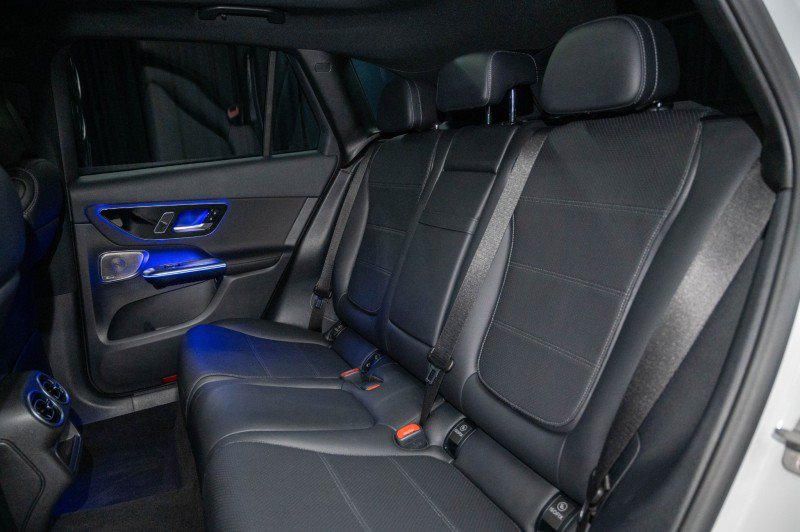 Certified 2026 Mercedes-Benz GLC 300 image 13