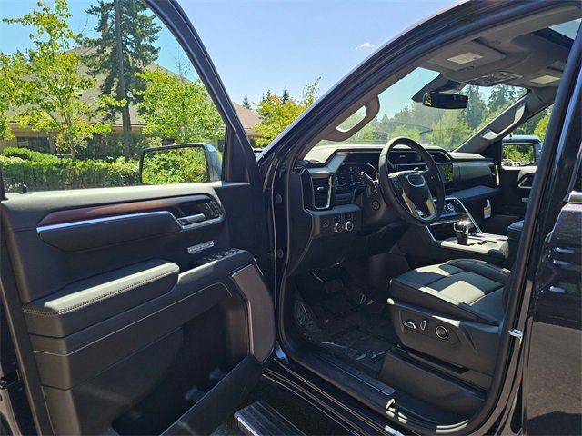 New 2025 GMC Sierra 1500 Denali w/ Denali Carbonpro Edition image 17