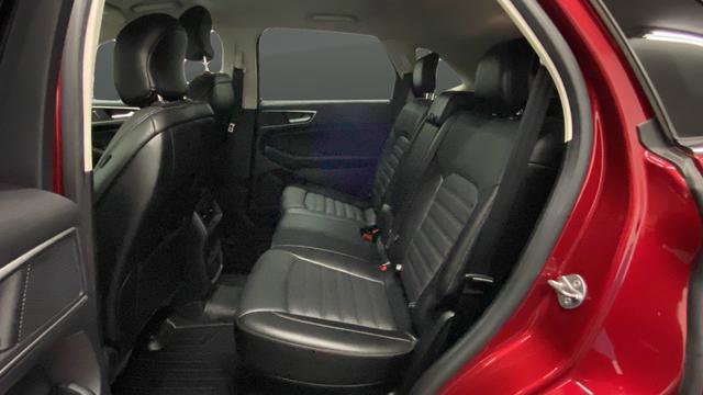 Used 2018 Ford Edge SEL w/ Equipment Group 201A image 21