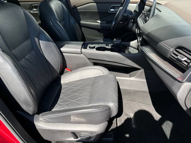 Used 2022 Nissan Rogue Platinum AWD/4WD image 20