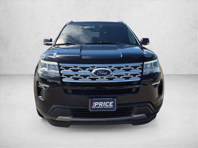 Used 2019 Ford Explorer XLT w/ Equipment Group 202A AWD/4WD image 2