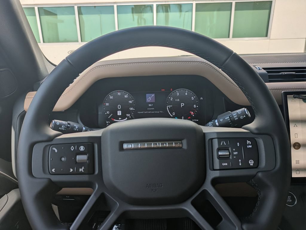 New 2026 Land Rover Defender 130 X-Dynamic SE AWD/4WD image 28