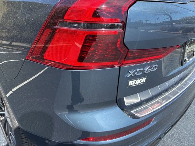 New 2026 Volvo XC60 B5 Plus w/ Protection Package Premier AWD/4WD image 14
