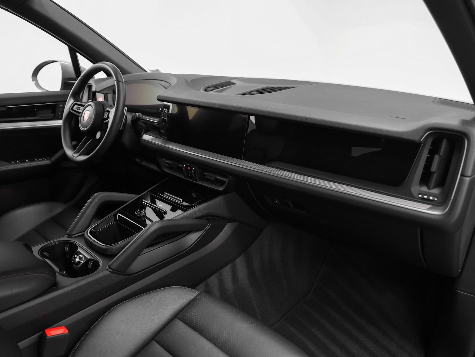 Certified 2025 Porsche Cayenne image 21