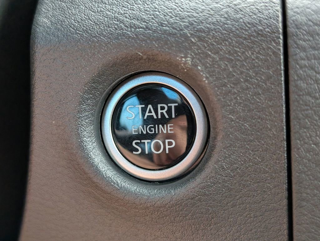 New 2025 Nissan Frontier Pro-X w/ Tow Package image 26