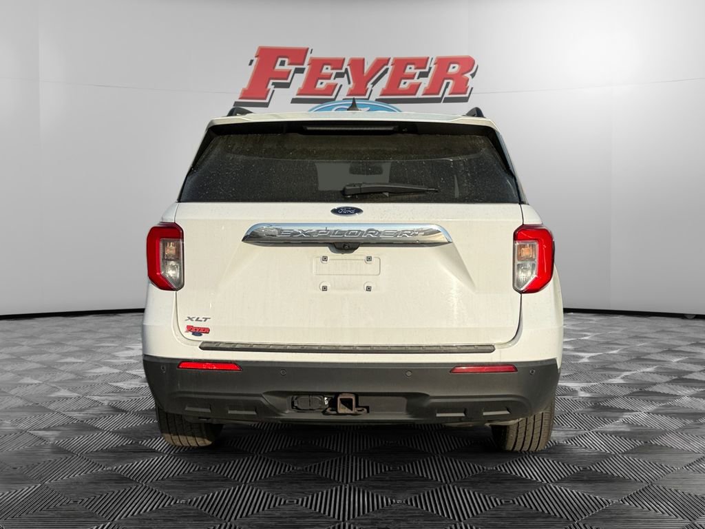 Used 2022 Ford Explorer XLT w/ Class IV Trailer Tow Package image 4